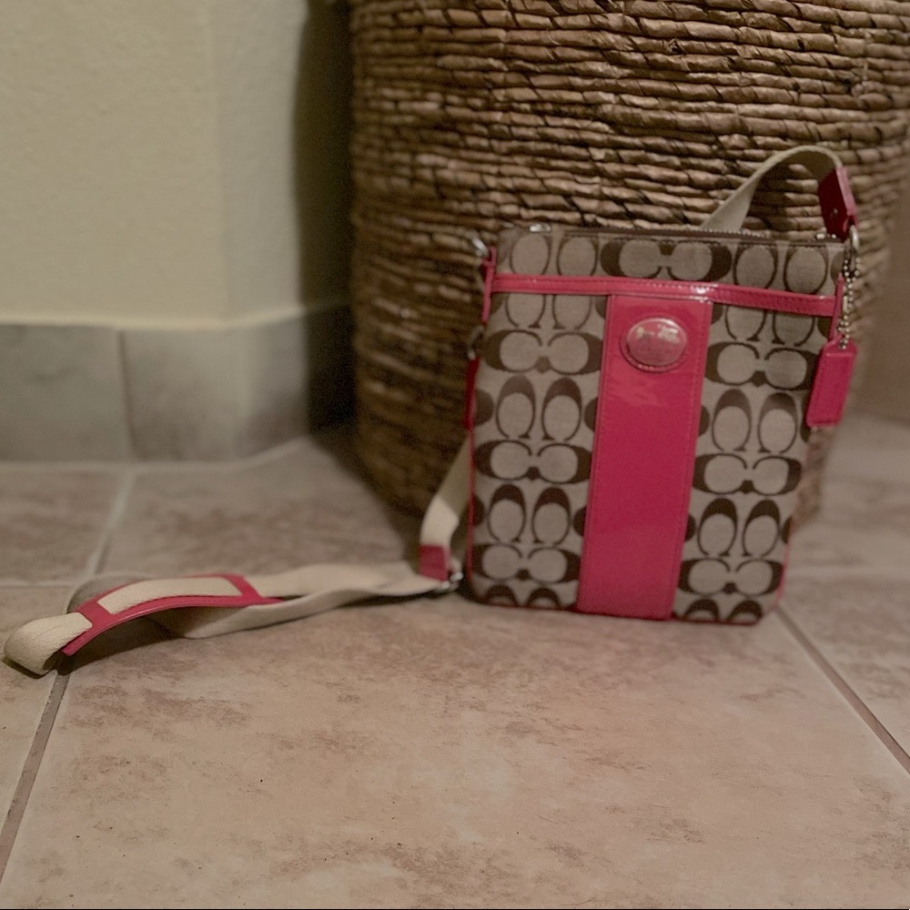 Coach crossbody purse
